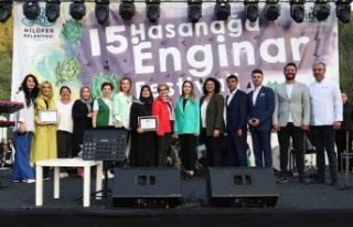 Enginarlı tatlılar festivale damga vurdu
